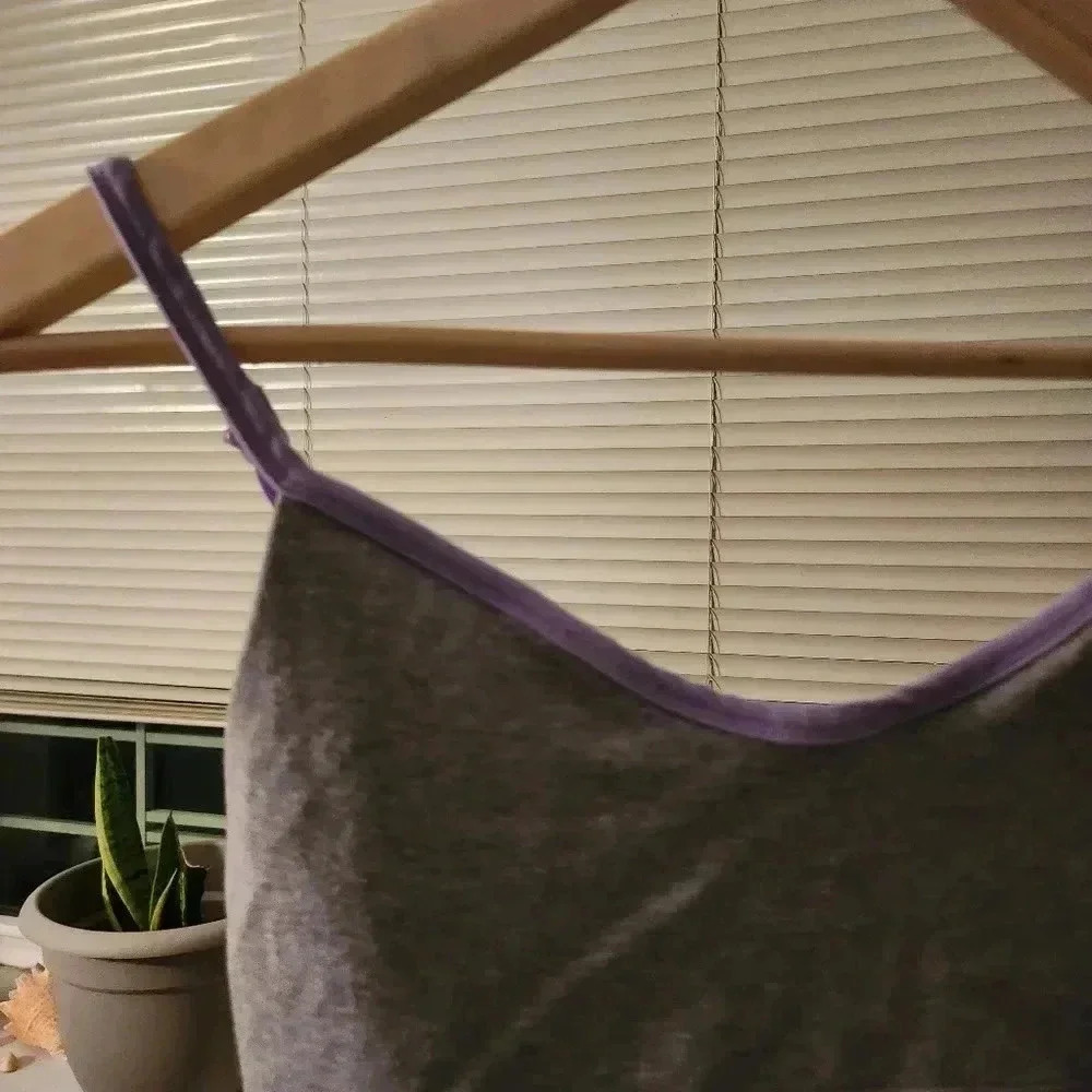 Lululemon Workout tank top gray, purple size 6 - Picture 7 of 7